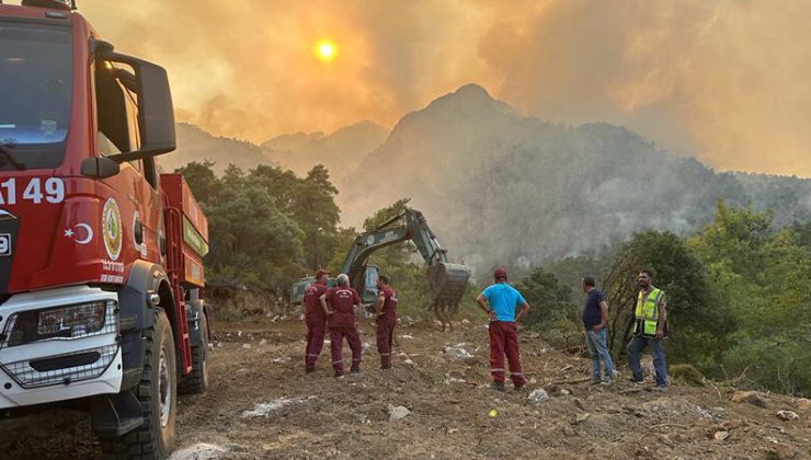 Antalya Kemer bölgesini cehenneme çeviren yangın 4’ncü gününde kontrol altına alındı