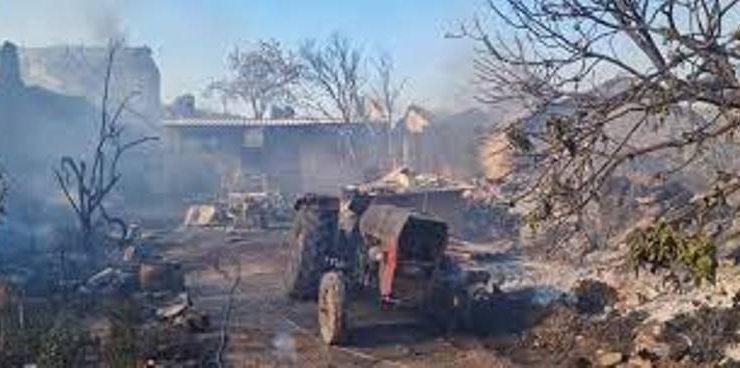 Manisa’da orman yangını evlere sıçradı: alevler hızla yükselince vatandaşlar mahsur kaldı