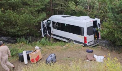 Erzincan’da feci kaza! Dört can kaybı, 10 yaralı