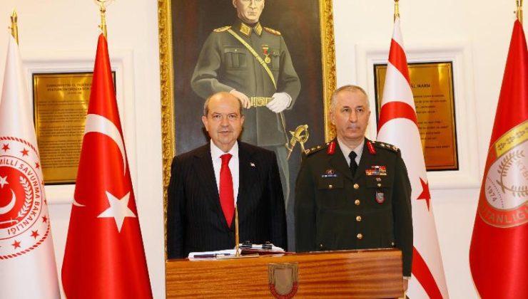 Cumhurbaşkanı Tatar, Korgeneralliğe terfi eden Tümgeneral Topaloğlu’nu tebrik etti