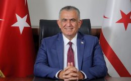 Milli Eğitim Bakanı Nazım Çavuşoğlu, Türkçe ders kitaplarında yapılan değişikliklere dikkat çekti, “Kitaplardaki görseli savunuyorum” dedi.