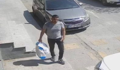 İstanbul’da polis olduğuna inanıp 5 kilo altınını kaptırdı