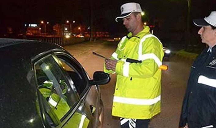 3 İlçe’de Asayiş ve Trafik denetimleri gerçekleştirildi, ikamet izinsiz kişilerin yanısıra kumarhanede olmaması gereken kişiler tespit edildi