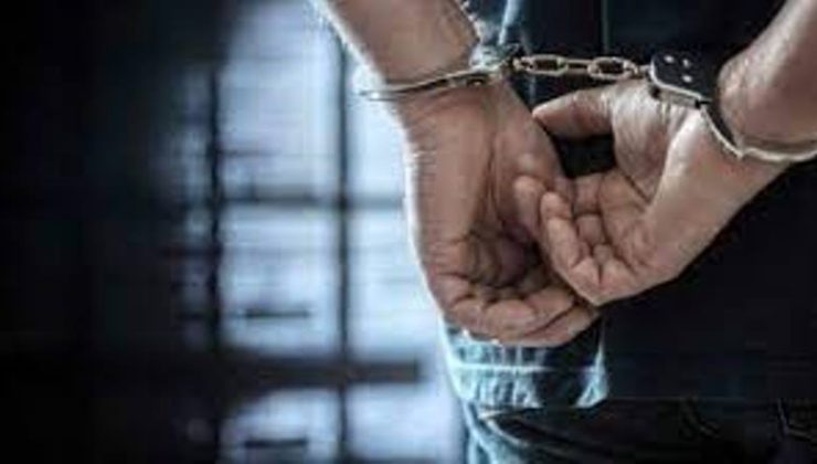 Lefkoşa’da yasal izni olmadan kaçak yaşam sürdüren 1 kişi mahkemeye çıkartıldı 2 gün tutuklu kalacak