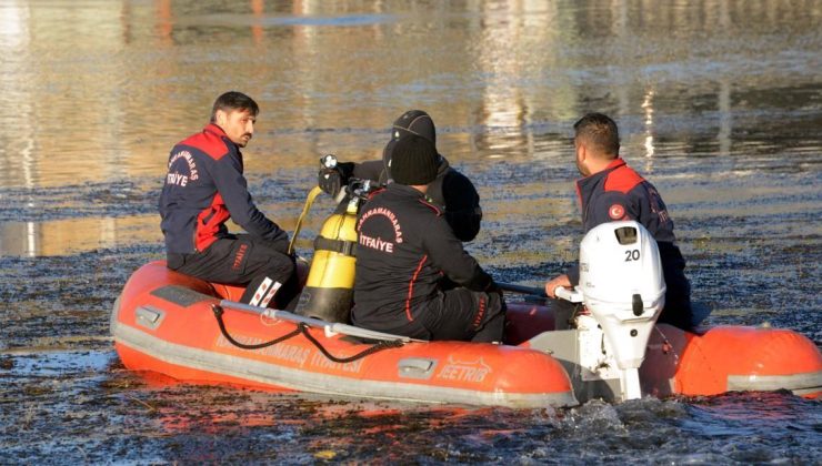 Ceyhan Nehri’ne 14 yaşındaki çocuk düşmüştü… Arama çalışmaları yeniden başladı