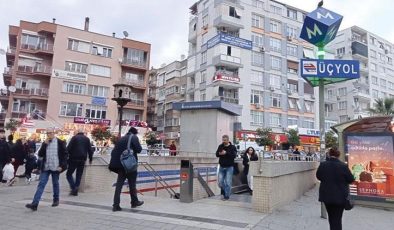 İzmir’de metroda yürüyen merdiven kazası: 5 yaralı