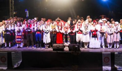 14. Uluslararası Lefkoşa Halk Dansları Festivali Tamamlandı