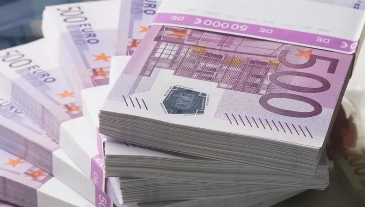 Dolar ve euro güne hızlı bir giriş yaptı! İşte serbest piyasada döviz fiyatları