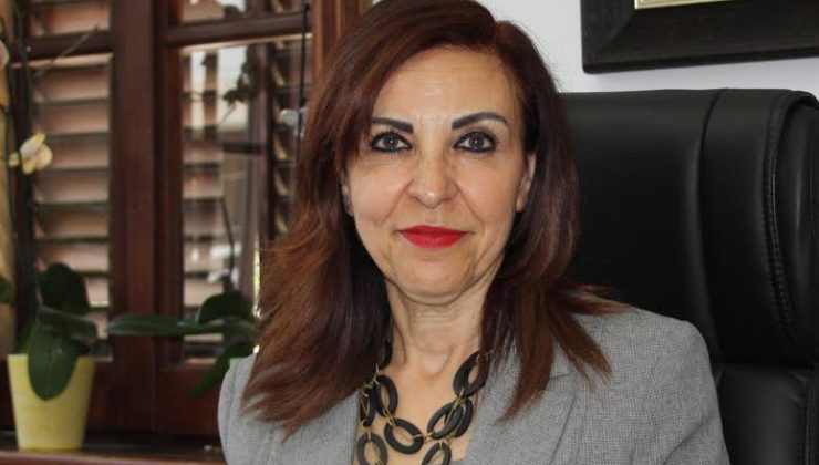 Emine Dizdarlı ”Anayasa kurallarını hiçe sayan Milletvekilleri yüce olabilir mi?”