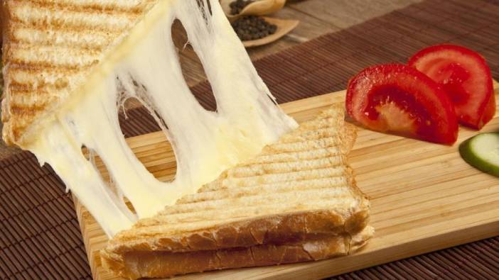 Tost peyniri diye bakın ne yedirmişler