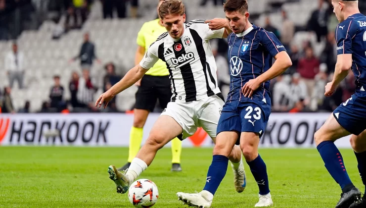 Beşiktaş Malmö’yü 2-1 ile geçti. Goller 2. yarı geldi