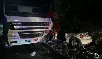 Haspolat – Taşkent Anayolunda trafik kazası 4 kişi yaralandı