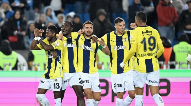 5 gollü heyecan fırtınasında galip Fenerbahçe. Trabzonspor son dakikada yıkıldı